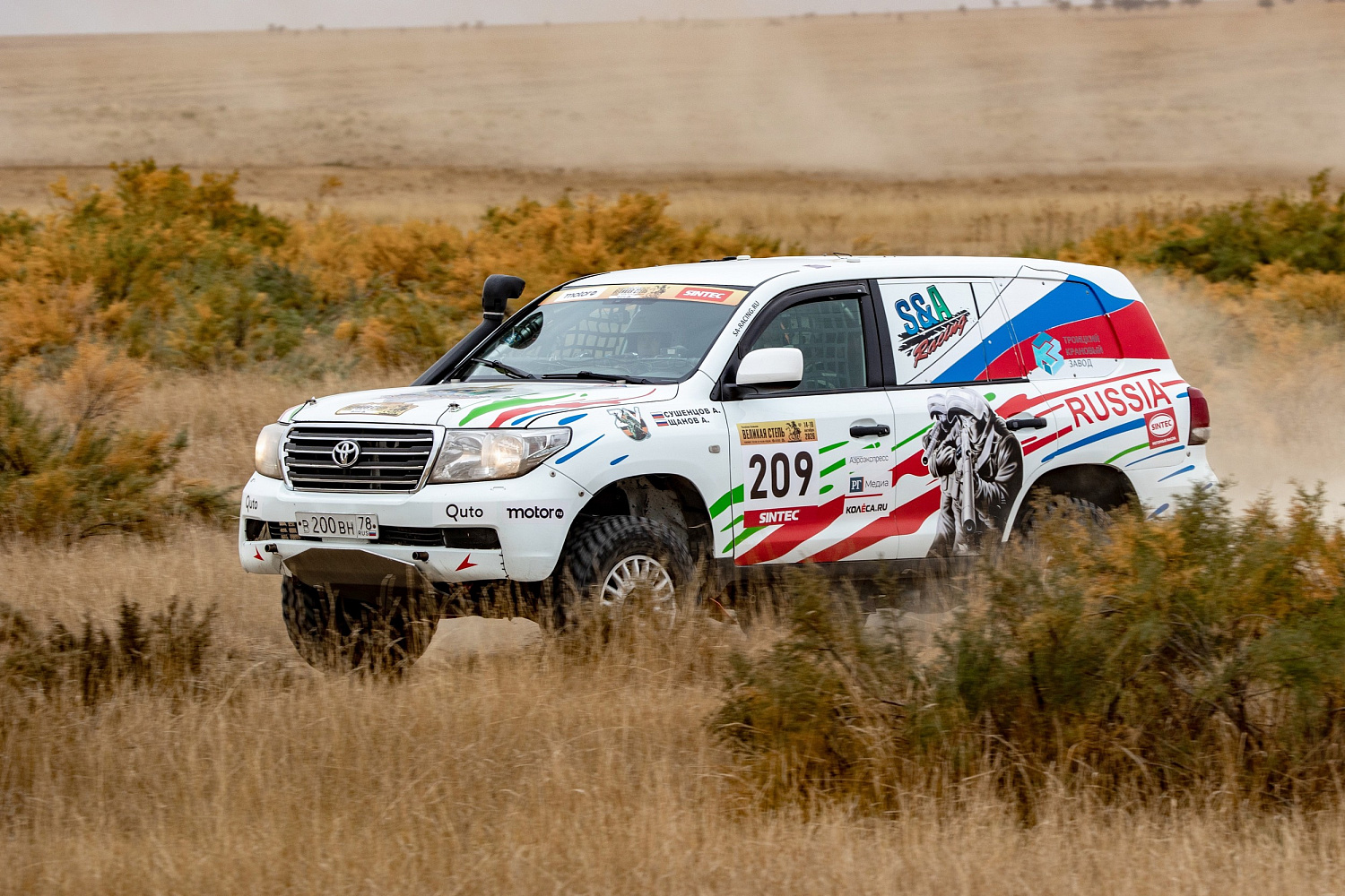 S&A Racing на бахе "Великая степь": Догоняли, копали, победили!