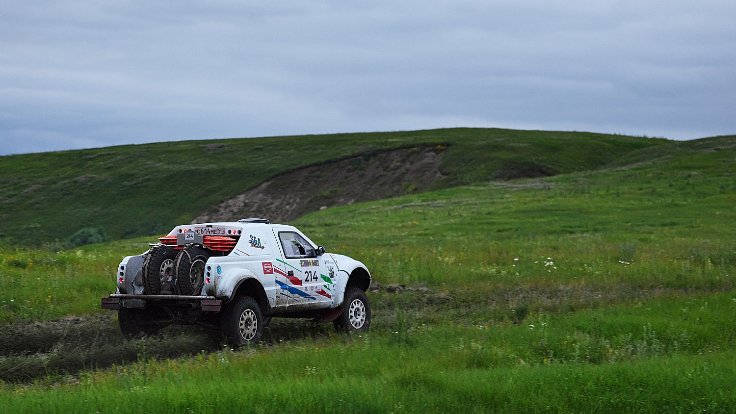 Победа S&A Racing на бахе «Сурский рубеж» - когда хватает четырех литров, семи не нужно Победа S&A Racing на бахе «Сурский рубеж» - когда хватает четырех литров, семи не нужно