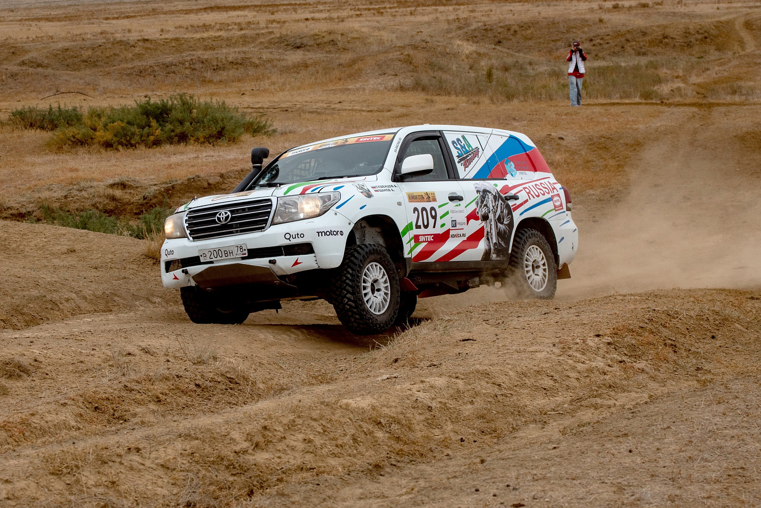 S&A Racing на бахе "Великая степь": Догоняли, копали, победили!