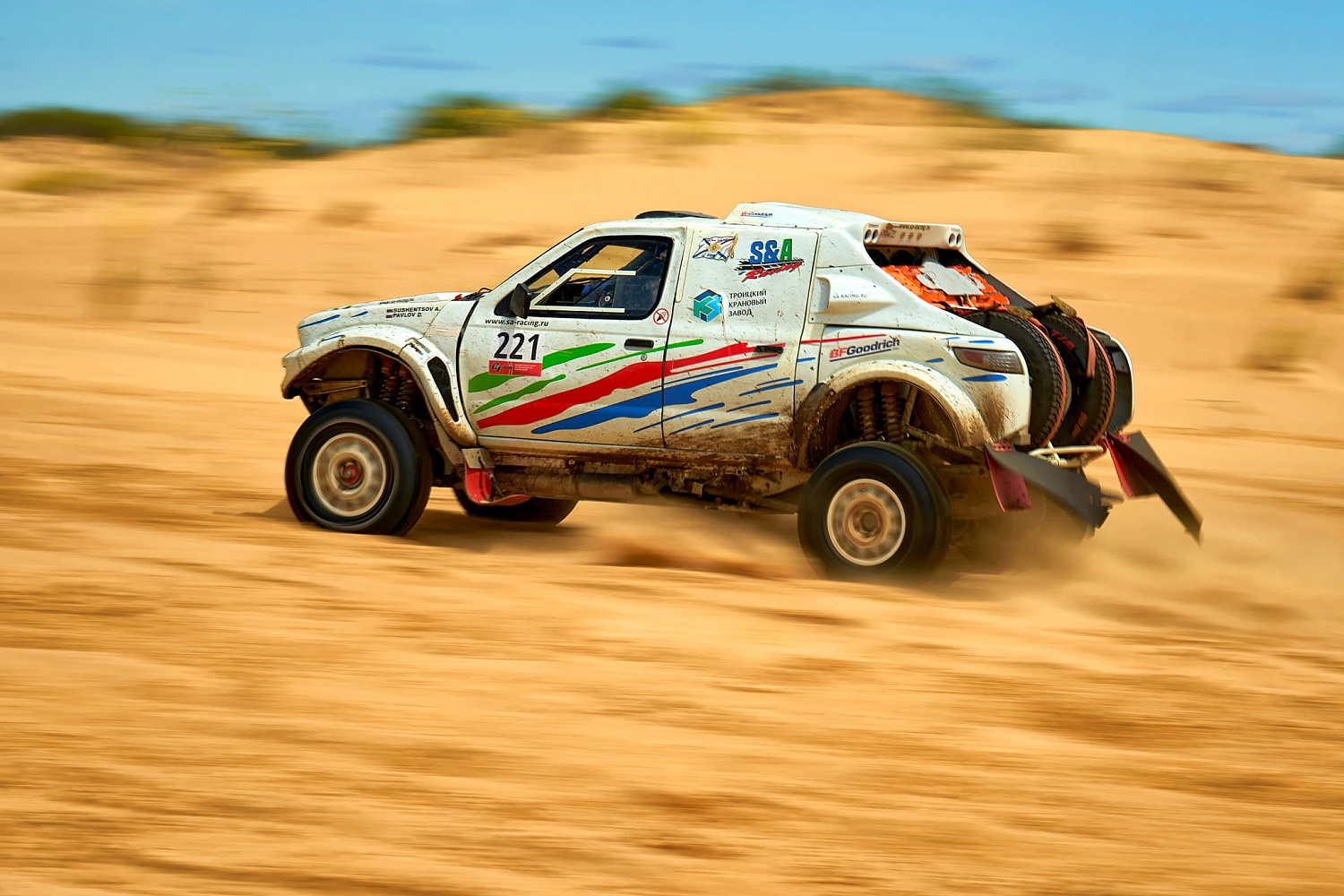 Убедительной победой открыл сезон экипаж S&A Racing